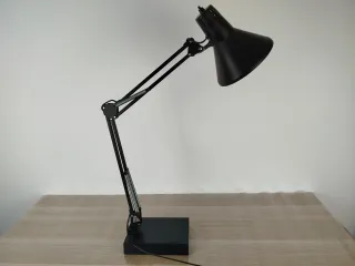 Lampada da Tavolo Targetti Twist T1 Nera Snodabile