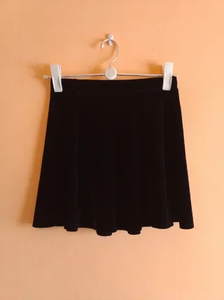 Falda corta terciopelo negra Talla S-M