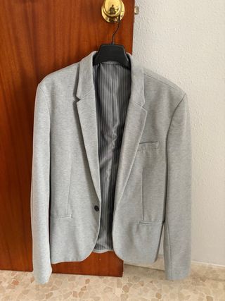 Chaqueta Zara Gris