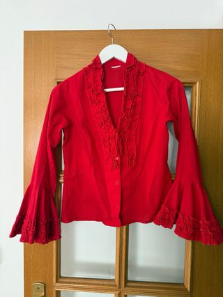 Camisa flamenca roja con volantes