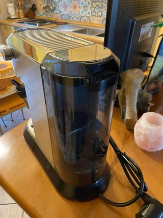 Macchina caffè espresso DeLonghi Dedica ec 685