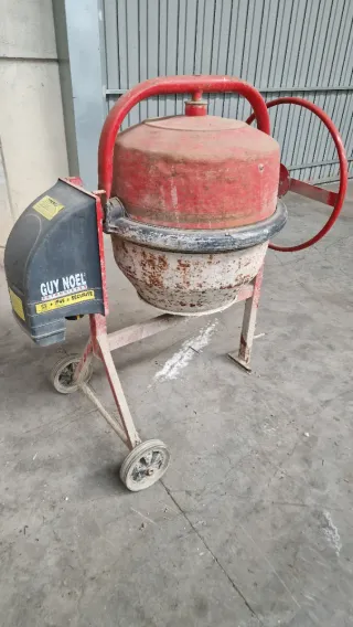 Hormigonera Guy Noel