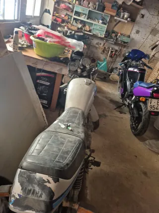 Yamaha 250 SR Especial