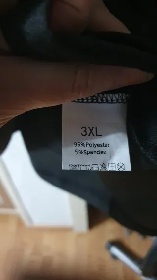 Camiseta negra T-3XL o T-50