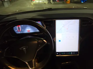 Tesla Model S 2016