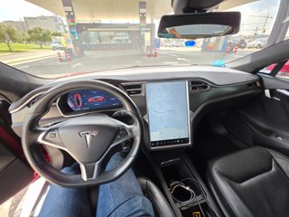 Tesla Model S 2016 90D Rojo garantia