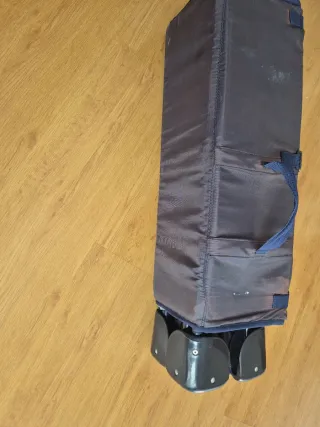 Cuna de viaje plegable azul marino