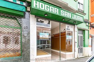Local comercial en venta en Carballo