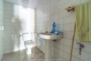 Local comercial en venta en Carballo