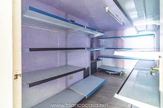 Local comercial en venta en Carballo