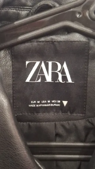 Chaqueta efecto piel ZARA
