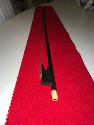 Arco de violino antigo