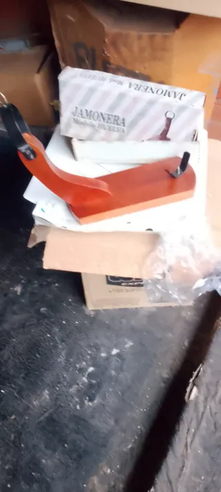 Jamonera Modelo Huelva