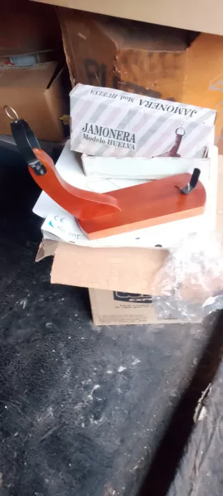 Jamonera Modelo Huelva