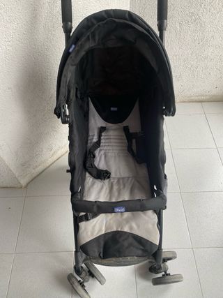 Carro de paseo Chicco negro y gris