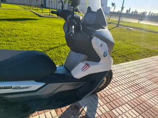 BMW C 400 GT Maxi Scooter Automática