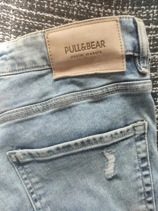 Pantalón vaquero caballero desgastado