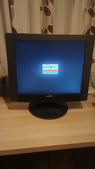 Monitor de ordenador Sony 19"
