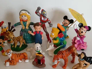 Lote figuras goma PVC