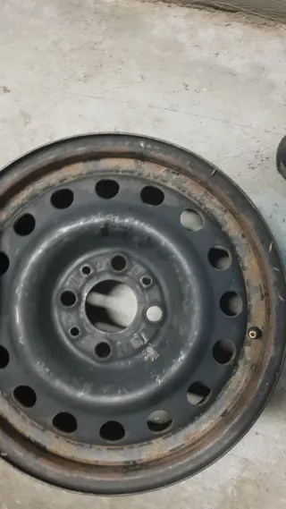 Llantas de chapa Saab Classic 1988 (4 uds)