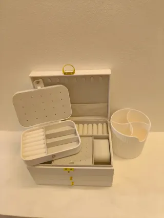 Set organizer trucchi e gioielli bianco