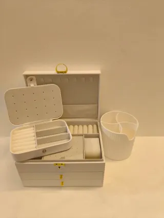 Set organizer trucchi e gioielli bianco