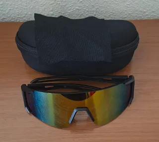 Gafas de sol deportivas multicolor