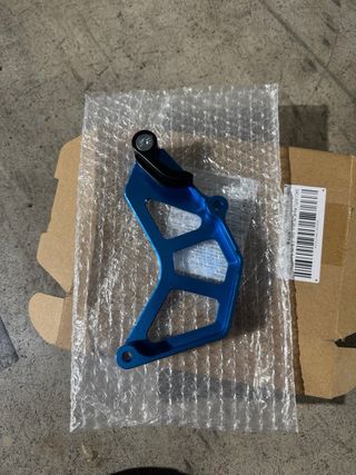 Protector Piñón Yamaha Raptor Azul
