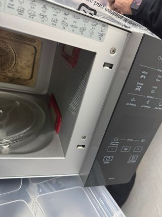 Horno Microondas Whirlpool Dual Crisp