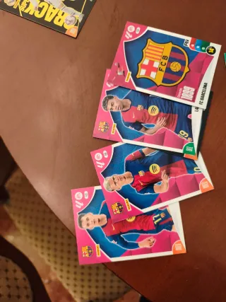 LALIGA ADRENALYN XL 2024-25 Caja Serie Oro 86 cart