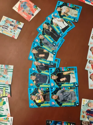 LALIGA ADRENALYN XL 2024-25 Caja Serie Oro 86 cart