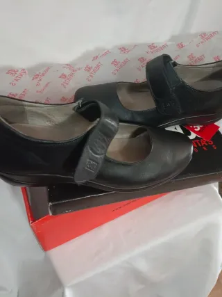 Zapatos 30 Talla 40 Negros Cómodos