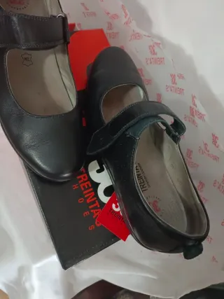 Zapatos 30 Talla 40 Negros Cómodos