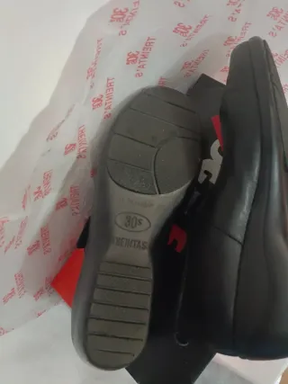 Zapatos 30 Talla 40 Negros Cómodos