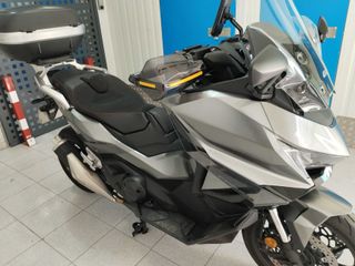 Honda Forza 750 2025 Maxi Scooter Automática