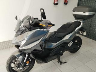 Honda Forza 750 2025 Maxi Scooter Automática