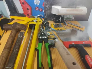 Lote de herramientas varias