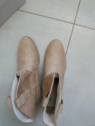 Texani beige prezzo trattabile