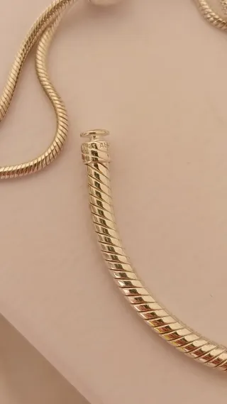 Pulsera Pandora ajustable plata. Talla única.