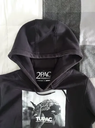 Sudadera negra 2Pac