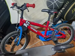 Bicicleta infantil DENBIKE roja y azul