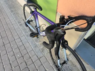 Bici carretera niño Gitane. Shimano Claris