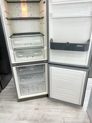 FRIGORÍFICO EDESA INOX 185CM NOFROST. GARANTÍA