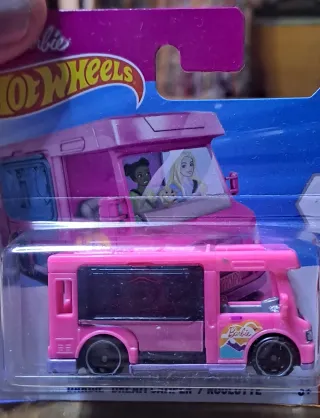 Hot Wheels Barbie Dream Camper