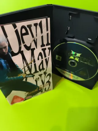 Pack Devil May Cry PS2 (Capcom)