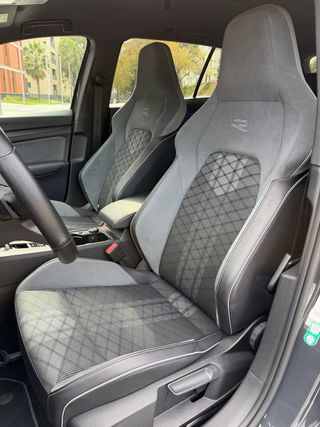 Volkswagen Golf Variant 1.5 eTSI R Line DSG7