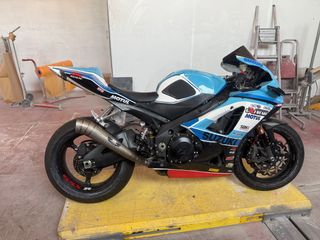 Suzuki GSX-R 1000 Circuito sin documentación