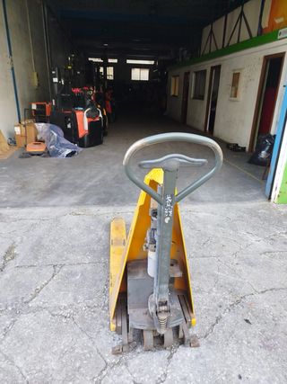 Transpaleta Tijera Jungheinrich