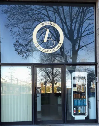 Ayudante peluquería