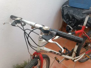 Bicicleta BH Coronas